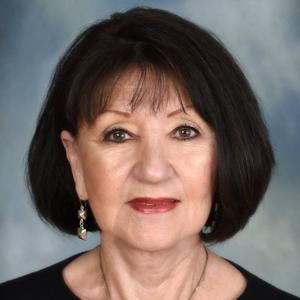 Meet your Posher, Lynne